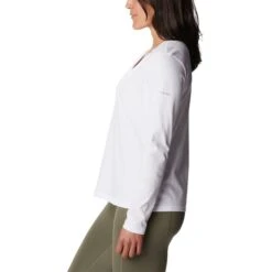 COLUMBIA Women's Sapphire Point Long-Sleeve Shirt -Active Luxe Shop 2082022 101 alt2