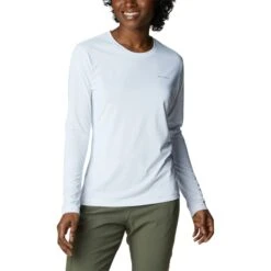 COLUMBIA Women's Sun Trek Long-Sleeve Tee -Active Luxe Shop 2082023 101 alt3